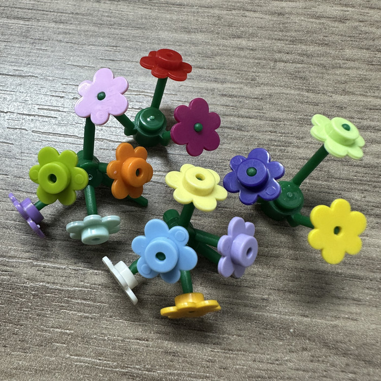 50-1000pcs Small Flower 3742 B - đánh giá và giá Model Kit Brand