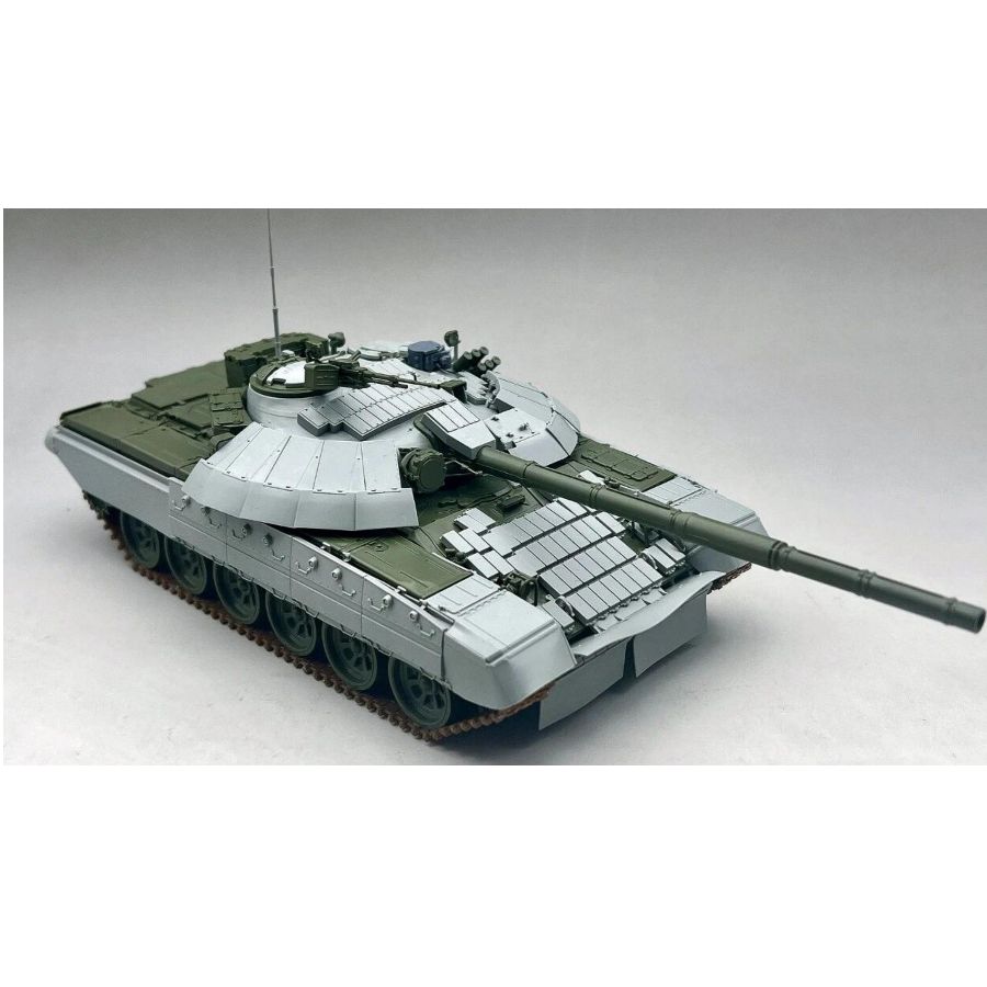 35A067 Amusing 1/35 T-72AMT Uk - đánh giá và giá Model Kit Ukraine