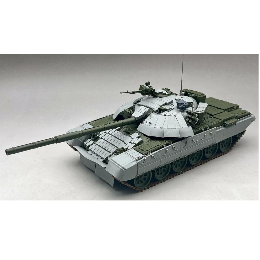 35A067 Amusing 1/35 T-72AMT Uk - đánh giá và giá Model Kit Ukraine