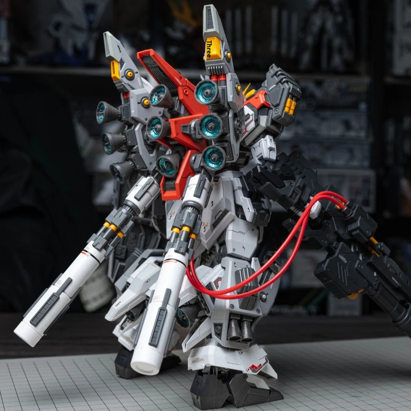 ZZA REGUS GZSS-OX-001 Captain  - đánh giá và giá Model Kit Nemesis