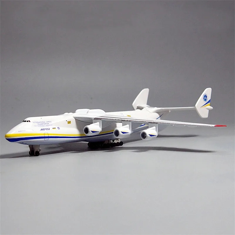 ANTONOV 225 Airlines Ukraine A - đánh giá và giá Model Kit Ukraine