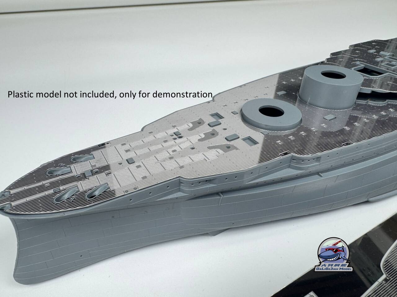 1/350 Scale Metal Deck for CY1 - đánh giá và giá Model Kit Uss Arizona