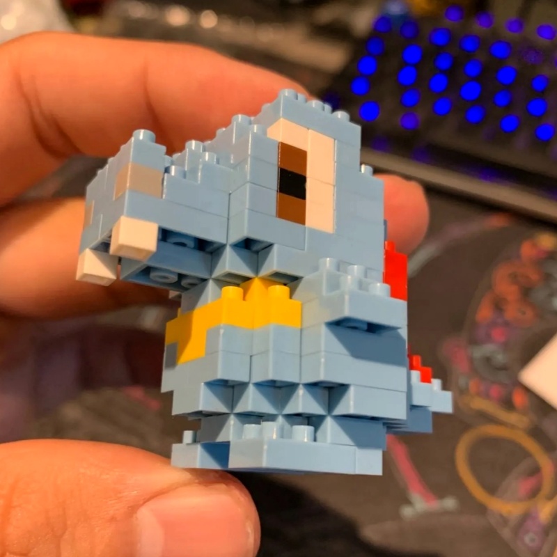 Pokemon 95 Style Charizard Kyo - đánh giá và giá Model Kit Rayquaza